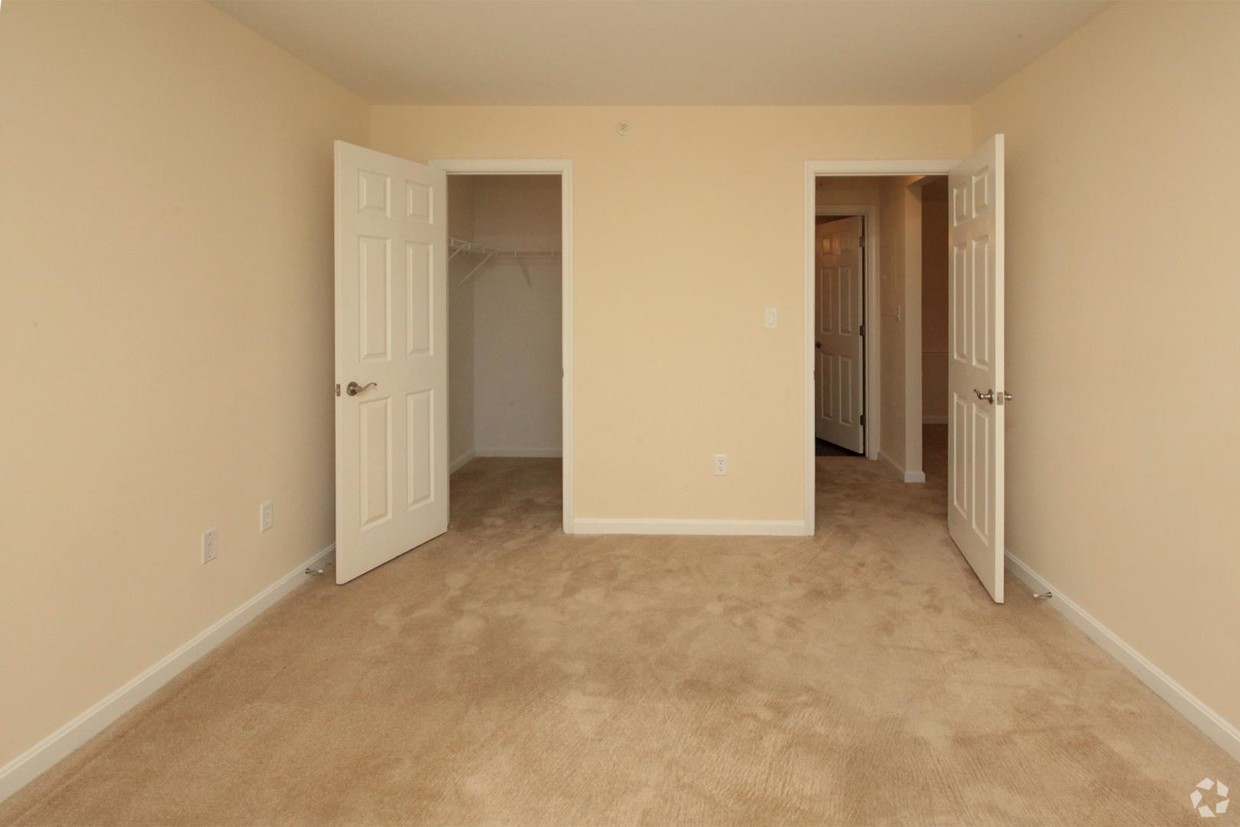 Gallery Bowling Brook Apartments